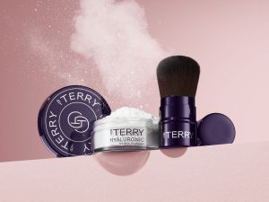 By Terry Hyaluronic Hydra-Poeder 10g + Kabuki Brush