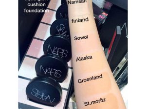 NARS Aqua Glow Cushion Foundation Navulling SPF23 12g - Alaska