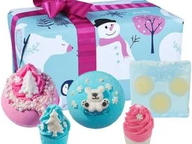Bomb Cosmetics Worth Melting For Geschenkset 2 x Bad Blaster + 2 x Bad Melt + 1 x Zeep