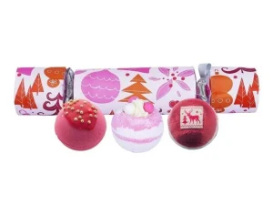 Bomb Cosmetics We wish you a Rosy Christmas Cracker Gift Set 3 x Bath Blaster